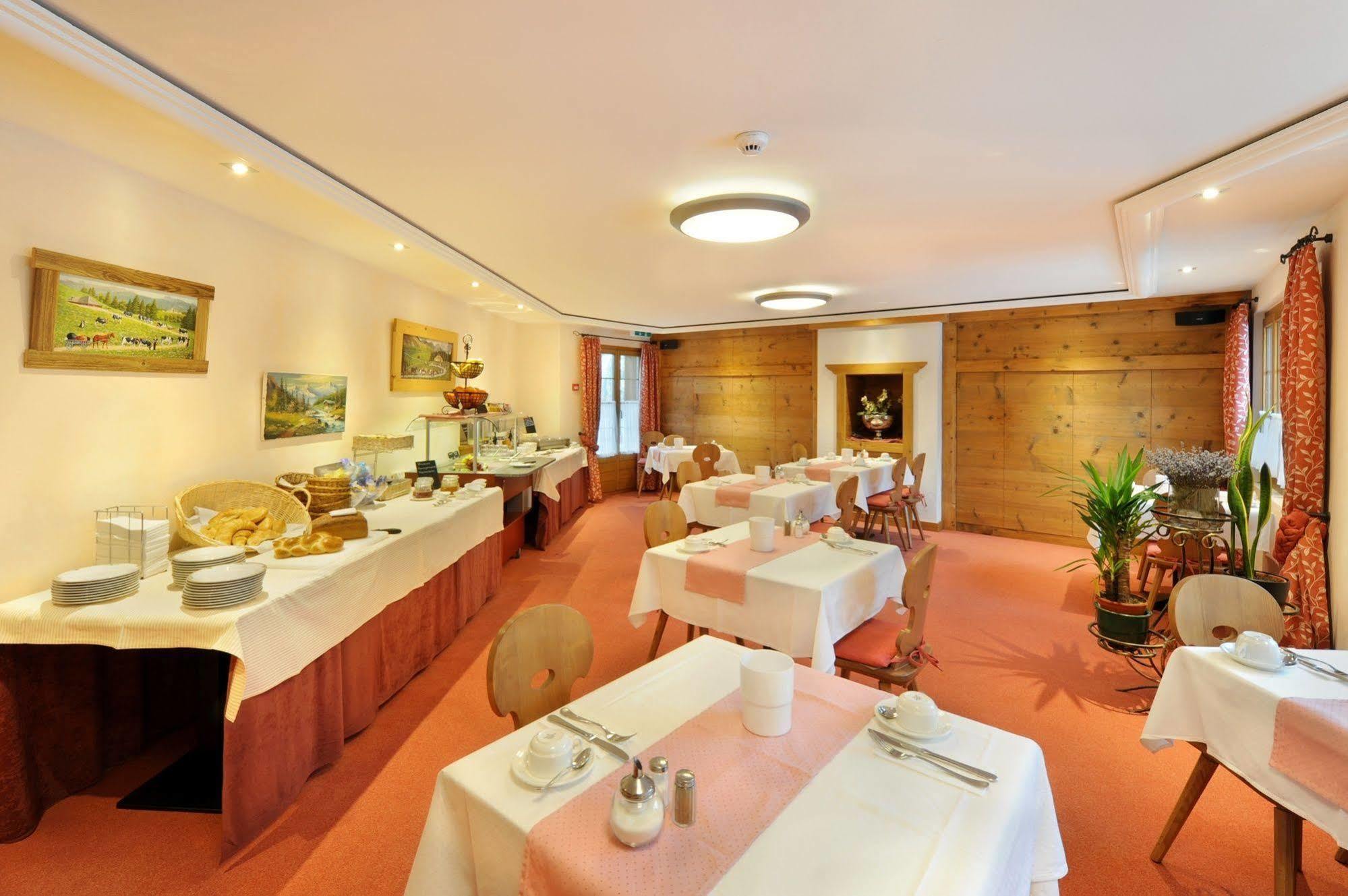 Hotel Bellerive 3*